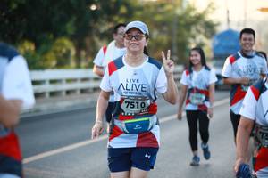 BIB: 7510
                            <button type="button" onclick="openModal(6400473)" class="btn btn-primary btn-sm float-right btn-popup" data-toggle="modal" data-target=".modal-high-quality">
                        <i class="fas fa-shopping-cart"></i> Add to Cart
                    </button>
                                            <button type="button" onclick="isThisMe(6400473, true)" class="btn btn-success btn-sm float-right btn-popup btn-isme hidden" data-toggle="tooltip" data-placement="bottom" title="นี่คือรูปของคุณใช่ไหม คลิกที่นี่เพื่อเอาเข้าอัลบั้ม">
                        <i class="fas fa-plus"></i> Add to album
                    </button>
                    <button type="button" onclick="isThisMe(6400473, false)" class="btn btn-warning btn-sm float-right btn-popup btn-isnotme hidden">
                        <i class="fas fa-ban"></i> Remove from album
                    </button>