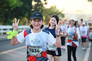 BIB: 6501, 7834
                            <button type="button" onclick="openModal(6399710)" class="btn btn-primary btn-sm float-right btn-popup" data-toggle="modal" data-target=".modal-high-quality">
                        <i class="fas fa-shopping-cart"></i> Add to Cart
                    </button>
                                            <button type="button" onclick="isThisMe(6399710, true)" class="btn btn-success btn-sm float-right btn-popup btn-isme hidden" data-toggle="tooltip" data-placement="bottom" title="นี่คือรูปของคุณใช่ไหม คลิกที่นี่เพื่อเอาเข้าอัลบั้ม">
                        <i class="fas fa-plus"></i> Add to album
                    </button>
                    <button type="button" onclick="isThisMe(6399710, false)" class="btn btn-warning btn-sm float-right btn-popup btn-isnotme hidden">
                        <i class="fas fa-ban"></i> Remove from album
                    </button>