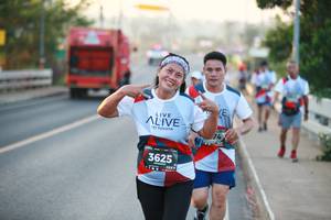 BIB: 3625
                            <button type="button" onclick="openModal(6392412)" class="btn btn-primary btn-sm float-right btn-popup" data-toggle="modal" data-target=".modal-high-quality">
                        <i class="fas fa-shopping-cart"></i> Add to Cart
                    </button>
                                            <button type="button" onclick="isThisMe(6392412, true)" class="btn btn-success btn-sm float-right btn-popup btn-isme hidden" data-toggle="tooltip" data-placement="bottom" title="นี่คือรูปของคุณใช่ไหม คลิกที่นี่เพื่อเอาเข้าอัลบั้ม">
                        <i class="fas fa-plus"></i> Add to album
                    </button>
                    <button type="button" onclick="isThisMe(6392412, false)" class="btn btn-warning btn-sm float-right btn-popup btn-isnotme hidden">
                        <i class="fas fa-ban"></i> Remove from album
                    </button>