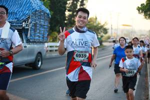 BIB: 6939, 561
                            <button type="button" onclick="openModal(6400486)" class="btn btn-primary btn-sm float-right btn-popup" data-toggle="modal" data-target=".modal-high-quality">
                        <i class="fas fa-shopping-cart"></i> Add to Cart
                    </button>
                                            <button type="button" onclick="isThisMe(6400486, true)" class="btn btn-success btn-sm float-right btn-popup btn-isme hidden" data-toggle="tooltip" data-placement="bottom" title="นี่คือรูปของคุณใช่ไหม คลิกที่นี่เพื่อเอาเข้าอัลบั้ม">
                        <i class="fas fa-plus"></i> Add to album
                    </button>
                    <button type="button" onclick="isThisMe(6400486, false)" class="btn btn-warning btn-sm float-right btn-popup btn-isnotme hidden">
                        <i class="fas fa-ban"></i> Remove from album
                    </button>