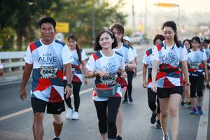 BIB: 6758, 6642, 6695
                            <button type="button" onclick="openModal(6398621)" class="btn btn-primary btn-sm float-right btn-popup" data-toggle="modal" data-target=".modal-high-quality">
                        <i class="fas fa-shopping-cart"></i> Add to Cart
                    </button>
                                            <button type="button" onclick="isThisMe(6398621, true)" class="btn btn-success btn-sm float-right btn-popup btn-isme hidden" data-toggle="tooltip" data-placement="bottom" title="นี่คือรูปของคุณใช่ไหม คลิกที่นี่เพื่อเอาเข้าอัลบั้ม">
                        <i class="fas fa-plus"></i> Add to album
                    </button>
                    <button type="button" onclick="isThisMe(6398621, false)" class="btn btn-warning btn-sm float-right btn-popup btn-isnotme hidden">
                        <i class="fas fa-ban"></i> Remove from album
                    </button>