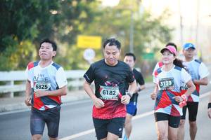 BIB: 6825, 3139, 6182
                            <button type="button" onclick="openModal(6397961)" class="btn btn-primary btn-sm float-right btn-popup" data-toggle="modal" data-target=".modal-high-quality">
                        <i class="fas fa-shopping-cart"></i> Add to Cart
                    </button>
                                            <button type="button" onclick="isThisMe(6397961, true)" class="btn btn-success btn-sm float-right btn-popup btn-isme hidden" data-toggle="tooltip" data-placement="bottom" title="นี่คือรูปของคุณใช่ไหม คลิกที่นี่เพื่อเอาเข้าอัลบั้ม">
                        <i class="fas fa-plus"></i> Add to album
                    </button>
                    <button type="button" onclick="isThisMe(6397961, false)" class="btn btn-warning btn-sm float-right btn-popup btn-isnotme hidden">
                        <i class="fas fa-ban"></i> Remove from album
                    </button>