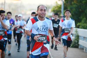 BIB: 6854, 032, 3029, 128
                            <button type="button" onclick="openModal(6396156)" class="btn btn-primary btn-sm float-right btn-popup" data-toggle="modal" data-target=".modal-high-quality">
                        <i class="fas fa-shopping-cart"></i> Add to Cart
                    </button>
                                            <button type="button" onclick="isThisMe(6396156, true)" class="btn btn-success btn-sm float-right btn-popup btn-isme hidden" data-toggle="tooltip" data-placement="bottom" title="นี่คือรูปของคุณใช่ไหม คลิกที่นี่เพื่อเอาเข้าอัลบั้ม">
                        <i class="fas fa-plus"></i> Add to album
                    </button>
                    <button type="button" onclick="isThisMe(6396156, false)" class="btn btn-warning btn-sm float-right btn-popup btn-isnotme hidden">
                        <i class="fas fa-ban"></i> Remove from album
                    </button>