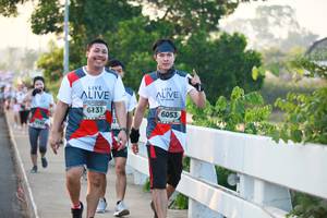 BIB: 6131, 6053
                            <button type="button" onclick="openModal(6398048)" class="btn btn-primary btn-sm float-right btn-popup" data-toggle="modal" data-target=".modal-high-quality">
                        <i class="fas fa-shopping-cart"></i> Add to Cart
                    </button>
                                            <button type="button" onclick="isThisMe(6398048, true)" class="btn btn-success btn-sm float-right btn-popup btn-isme hidden" data-toggle="tooltip" data-placement="bottom" title="นี่คือรูปของคุณใช่ไหม คลิกที่นี่เพื่อเอาเข้าอัลบั้ม">
                        <i class="fas fa-plus"></i> Add to album
                    </button>
                    <button type="button" onclick="isThisMe(6398048, false)" class="btn btn-warning btn-sm float-right btn-popup btn-isnotme hidden">
                        <i class="fas fa-ban"></i> Remove from album
                    </button>