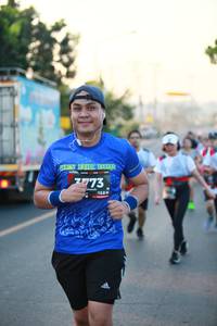 BIB: 7773, 128
                            <button type="button" onclick="openModal(6392929)" class="btn btn-primary btn-sm float-right btn-popup" data-toggle="modal" data-target=".modal-high-quality">
                        <i class="fas fa-shopping-cart"></i> Add to Cart
                    </button>
                                            <button type="button" onclick="isThisMe(6392929, true)" class="btn btn-success btn-sm float-right btn-popup btn-isme hidden" data-toggle="tooltip" data-placement="bottom" title="นี่คือรูปของคุณใช่ไหม คลิกที่นี่เพื่อเอาเข้าอัลบั้ม">
                        <i class="fas fa-plus"></i> Add to album
                    </button>
                    <button type="button" onclick="isThisMe(6392929, false)" class="btn btn-warning btn-sm float-right btn-popup btn-isnotme hidden">
                        <i class="fas fa-ban"></i> Remove from album
                    </button>