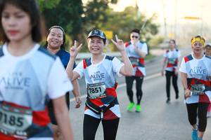 BIB: 7425, 7851, 185
                            <button type="button" onclick="openModal(6400664)" class="btn btn-primary btn-sm float-right btn-popup" data-toggle="modal" data-target=".modal-high-quality">
                        <i class="fas fa-shopping-cart"></i> Add to Cart
                    </button>
                                            <button type="button" onclick="isThisMe(6400664, true)" class="btn btn-success btn-sm float-right btn-popup btn-isme hidden" data-toggle="tooltip" data-placement="bottom" title="นี่คือรูปของคุณใช่ไหม คลิกที่นี่เพื่อเอาเข้าอัลบั้ม">
                        <i class="fas fa-plus"></i> Add to album
                    </button>
                    <button type="button" onclick="isThisMe(6400664, false)" class="btn btn-warning btn-sm float-right btn-popup btn-isnotme hidden">
                        <i class="fas fa-ban"></i> Remove from album
                    </button>