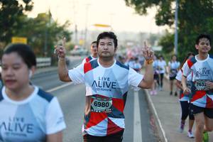 BIB: 7632, 6980
                            <button type="button" onclick="openModal(6394831)" class="btn btn-primary btn-sm float-right btn-popup" data-toggle="modal" data-target=".modal-high-quality">
                        <i class="fas fa-shopping-cart"></i> Add to Cart
                    </button>
                                            <button type="button" onclick="isThisMe(6394831, true)" class="btn btn-success btn-sm float-right btn-popup btn-isme hidden" data-toggle="tooltip" data-placement="bottom" title="นี่คือรูปของคุณใช่ไหม คลิกที่นี่เพื่อเอาเข้าอัลบั้ม">
                        <i class="fas fa-plus"></i> Add to album
                    </button>
                    <button type="button" onclick="isThisMe(6394831, false)" class="btn btn-warning btn-sm float-right btn-popup btn-isnotme hidden">
                        <i class="fas fa-ban"></i> Remove from album
                    </button>