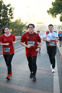 BIB: 6465, 6844, 6519
                            <button type="button" onclick="openModal(6395698)" class="btn btn-primary btn-sm float-right btn-popup" data-toggle="modal" data-target=".modal-high-quality">
                        <i class="fas fa-shopping-cart"></i> Add to Cart
                    </button>
                                            <button type="button" onclick="isThisMe(6395698, true)" class="btn btn-success btn-sm float-right btn-popup btn-isme hidden" data-toggle="tooltip" data-placement="bottom" title="นี่คือรูปของคุณใช่ไหม คลิกที่นี่เพื่อเอาเข้าอัลบั้ม">
                        <i class="fas fa-plus"></i> Add to album
                    </button>
                    <button type="button" onclick="isThisMe(6395698, false)" class="btn btn-warning btn-sm float-right btn-popup btn-isnotme hidden">
                        <i class="fas fa-ban"></i> Remove from album
                    </button>