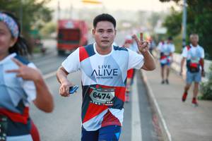 BIB: 6474
                            <button type="button" onclick="openModal(6392425)" class="btn btn-primary btn-sm float-right btn-popup" data-toggle="modal" data-target=".modal-high-quality">
                        <i class="fas fa-shopping-cart"></i> Add to Cart
                    </button>
                                            <button type="button" onclick="isThisMe(6392425, true)" class="btn btn-success btn-sm float-right btn-popup btn-isme hidden" data-toggle="tooltip" data-placement="bottom" title="นี่คือรูปของคุณใช่ไหม คลิกที่นี่เพื่อเอาเข้าอัลบั้ม">
                        <i class="fas fa-plus"></i> Add to album
                    </button>
                    <button type="button" onclick="isThisMe(6392425, false)" class="btn btn-warning btn-sm float-right btn-popup btn-isnotme hidden">
                        <i class="fas fa-ban"></i> Remove from album
                    </button>