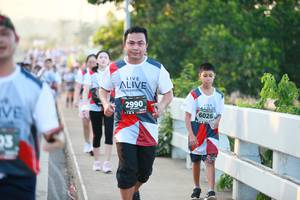 BIB: 2990, 6026
                            <button type="button" onclick="openModal(6398144)" class="btn btn-primary btn-sm float-right btn-popup" data-toggle="modal" data-target=".modal-high-quality">
                        <i class="fas fa-shopping-cart"></i> Add to Cart
                    </button>
                                            <button type="button" onclick="isThisMe(6398144, true)" class="btn btn-success btn-sm float-right btn-popup btn-isme hidden" data-toggle="tooltip" data-placement="bottom" title="นี่คือรูปของคุณใช่ไหม คลิกที่นี่เพื่อเอาเข้าอัลบั้ม">
                        <i class="fas fa-plus"></i> Add to album
                    </button>
                    <button type="button" onclick="isThisMe(6398144, false)" class="btn btn-warning btn-sm float-right btn-popup btn-isnotme hidden">
                        <i class="fas fa-ban"></i> Remove from album
                    </button>