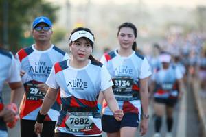 BIB: 3134, 7882
                            <button type="button" onclick="openModal(6397991)" class="btn btn-primary btn-sm float-right btn-popup" data-toggle="modal" data-target=".modal-high-quality">
                        <i class="fas fa-shopping-cart"></i> Add to Cart
                    </button>
                                            <button type="button" onclick="isThisMe(6397991, true)" class="btn btn-success btn-sm float-right btn-popup btn-isme hidden" data-toggle="tooltip" data-placement="bottom" title="นี่คือรูปของคุณใช่ไหม คลิกที่นี่เพื่อเอาเข้าอัลบั้ม">
                        <i class="fas fa-plus"></i> Add to album
                    </button>
                    <button type="button" onclick="isThisMe(6397991, false)" class="btn btn-warning btn-sm float-right btn-popup btn-isnotme hidden">
                        <i class="fas fa-ban"></i> Remove from album
                    </button>