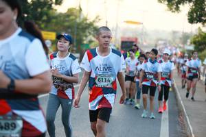 BIB: 2155, 6114, 489
                            <button type="button" onclick="openModal(6396277)" class="btn btn-primary btn-sm float-right btn-popup" data-toggle="modal" data-target=".modal-high-quality">
                        <i class="fas fa-shopping-cart"></i> Add to Cart
                    </button>
                                            <button type="button" onclick="isThisMe(6396277, true)" class="btn btn-success btn-sm float-right btn-popup btn-isme hidden" data-toggle="tooltip" data-placement="bottom" title="นี่คือรูปของคุณใช่ไหม คลิกที่นี่เพื่อเอาเข้าอัลบั้ม">
                        <i class="fas fa-plus"></i> Add to album
                    </button>
                    <button type="button" onclick="isThisMe(6396277, false)" class="btn btn-warning btn-sm float-right btn-popup btn-isnotme hidden">
                        <i class="fas fa-ban"></i> Remove from album
                    </button>