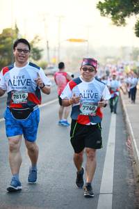 BIB: 7816, 7740
                            <button type="button" onclick="openModal(6401404)" class="btn btn-primary btn-sm float-right btn-popup" data-toggle="modal" data-target=".modal-high-quality">
                        <i class="fas fa-shopping-cart"></i> Add to Cart
                    </button>
                                            <button type="button" onclick="isThisMe(6401404, true)" class="btn btn-success btn-sm float-right btn-popup btn-isme hidden" data-toggle="tooltip" data-placement="bottom" title="นี่คือรูปของคุณใช่ไหม คลิกที่นี่เพื่อเอาเข้าอัลบั้ม">
                        <i class="fas fa-plus"></i> Add to album
                    </button>
                    <button type="button" onclick="isThisMe(6401404, false)" class="btn btn-warning btn-sm float-right btn-popup btn-isnotme hidden">
                        <i class="fas fa-ban"></i> Remove from album
                    </button>