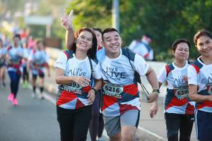 BIB: 6216, 639
                            <button type="button" onclick="openModal(6402865)" class="btn btn-primary btn-sm float-right btn-popup" data-toggle="modal" data-target=".modal-high-quality">
                        <i class="fas fa-shopping-cart"></i> Add to Cart
                    </button>
                                            <button type="button" onclick="isThisMe(6402865, true)" class="btn btn-success btn-sm float-right btn-popup btn-isme hidden" data-toggle="tooltip" data-placement="bottom" title="นี่คือรูปของคุณใช่ไหม คลิกที่นี่เพื่อเอาเข้าอัลบั้ม">
                        <i class="fas fa-plus"></i> Add to album
                    </button>
                    <button type="button" onclick="isThisMe(6402865, false)" class="btn btn-warning btn-sm float-right btn-popup btn-isnotme hidden">
                        <i class="fas fa-ban"></i> Remove from album
                    </button>