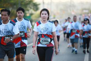 BIB: 043, 7284
                            <button type="button" onclick="openModal(6398437)" class="btn btn-primary btn-sm float-right btn-popup" data-toggle="modal" data-target=".modal-high-quality">
                        <i class="fas fa-shopping-cart"></i> Add to Cart
                    </button>
                                            <button type="button" onclick="isThisMe(6398437, true)" class="btn btn-success btn-sm float-right btn-popup btn-isme hidden" data-toggle="tooltip" data-placement="bottom" title="นี่คือรูปของคุณใช่ไหม คลิกที่นี่เพื่อเอาเข้าอัลบั้ม">
                        <i class="fas fa-plus"></i> Add to album
                    </button>
                    <button type="button" onclick="isThisMe(6398437, false)" class="btn btn-warning btn-sm float-right btn-popup btn-isnotme hidden">
                        <i class="fas fa-ban"></i> Remove from album
                    </button>