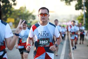 BIB: 2862, 751, 128
                            <button type="button" onclick="openModal(6402326)" class="btn btn-primary btn-sm float-right btn-popup" data-toggle="modal" data-target=".modal-high-quality">
                        <i class="fas fa-shopping-cart"></i> Add to Cart
                    </button>
                                            <button type="button" onclick="isThisMe(6402326, true)" class="btn btn-success btn-sm float-right btn-popup btn-isme hidden" data-toggle="tooltip" data-placement="bottom" title="นี่คือรูปของคุณใช่ไหม คลิกที่นี่เพื่อเอาเข้าอัลบั้ม">
                        <i class="fas fa-plus"></i> Add to album
                    </button>
                    <button type="button" onclick="isThisMe(6402326, false)" class="btn btn-warning btn-sm float-right btn-popup btn-isnotme hidden">
                        <i class="fas fa-ban"></i> Remove from album
                    </button>