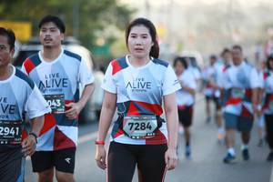 BIB: 043, 7284, 2941
                            <button type="button" onclick="openModal(6398455)" class="btn btn-primary btn-sm float-right btn-popup" data-toggle="modal" data-target=".modal-high-quality">
                        <i class="fas fa-shopping-cart"></i> Add to Cart
                    </button>
                                            <button type="button" onclick="isThisMe(6398455, true)" class="btn btn-success btn-sm float-right btn-popup btn-isme hidden" data-toggle="tooltip" data-placement="bottom" title="นี่คือรูปของคุณใช่ไหม คลิกที่นี่เพื่อเอาเข้าอัลบั้ม">
                        <i class="fas fa-plus"></i> Add to album
                    </button>
                    <button type="button" onclick="isThisMe(6398455, false)" class="btn btn-warning btn-sm float-right btn-popup btn-isnotme hidden">
                        <i class="fas fa-ban"></i> Remove from album
                    </button>