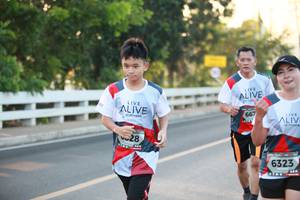 BIB: 667, 6323
                            <button type="button" onclick="openModal(6397654)" class="btn btn-primary btn-sm float-right btn-popup" data-toggle="modal" data-target=".modal-high-quality">
                        <i class="fas fa-shopping-cart"></i> Add to Cart
                    </button>
                                            <button type="button" onclick="isThisMe(6397654, true)" class="btn btn-success btn-sm float-right btn-popup btn-isme hidden" data-toggle="tooltip" data-placement="bottom" title="นี่คือรูปของคุณใช่ไหม คลิกที่นี่เพื่อเอาเข้าอัลบั้ม">
                        <i class="fas fa-plus"></i> Add to album
                    </button>
                    <button type="button" onclick="isThisMe(6397654, false)" class="btn btn-warning btn-sm float-right btn-popup btn-isnotme hidden">
                        <i class="fas fa-ban"></i> Remove from album
                    </button>