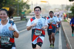 BIB: 7808, 7070, 7975
                            <button type="button" onclick="openModal(6393432)" class="btn btn-primary btn-sm float-right btn-popup" data-toggle="modal" data-target=".modal-high-quality">
                        <i class="fas fa-shopping-cart"></i> Add to Cart
                    </button>
                                            <button type="button" onclick="isThisMe(6393432, true)" class="btn btn-success btn-sm float-right btn-popup btn-isme hidden" data-toggle="tooltip" data-placement="bottom" title="นี่คือรูปของคุณใช่ไหม คลิกที่นี่เพื่อเอาเข้าอัลบั้ม">
                        <i class="fas fa-plus"></i> Add to album
                    </button>
                    <button type="button" onclick="isThisMe(6393432, false)" class="btn btn-warning btn-sm float-right btn-popup btn-isnotme hidden">
                        <i class="fas fa-ban"></i> Remove from album
                    </button>