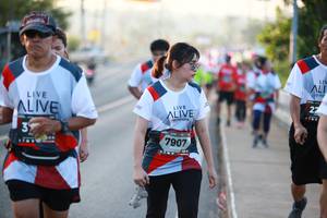 BIB: 7907
                            <button type="button" onclick="openModal(6402448)" class="btn btn-primary btn-sm float-right btn-popup" data-toggle="modal" data-target=".modal-high-quality">
                        <i class="fas fa-shopping-cart"></i> Add to Cart
                    </button>
                                            <button type="button" onclick="isThisMe(6402448, true)" class="btn btn-success btn-sm float-right btn-popup btn-isme hidden" data-toggle="tooltip" data-placement="bottom" title="นี่คือรูปของคุณใช่ไหม คลิกที่นี่เพื่อเอาเข้าอัลบั้ม">
                        <i class="fas fa-plus"></i> Add to album
                    </button>
                    <button type="button" onclick="isThisMe(6402448, false)" class="btn btn-warning btn-sm float-right btn-popup btn-isnotme hidden">
                        <i class="fas fa-ban"></i> Remove from album
                    </button>