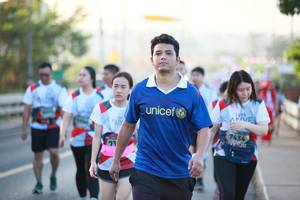 BIB: 7434
                            <button type="button" onclick="openModal(6401993)" class="btn btn-primary btn-sm float-right btn-popup" data-toggle="modal" data-target=".modal-high-quality">
                        <i class="fas fa-shopping-cart"></i> Add to Cart
                    </button>
                                            <button type="button" onclick="isThisMe(6401993, true)" class="btn btn-success btn-sm float-right btn-popup btn-isme hidden" data-toggle="tooltip" data-placement="bottom" title="นี่คือรูปของคุณใช่ไหม คลิกที่นี่เพื่อเอาเข้าอัลบั้ม">
                        <i class="fas fa-plus"></i> Add to album
                    </button>
                    <button type="button" onclick="isThisMe(6401993, false)" class="btn btn-warning btn-sm float-right btn-popup btn-isnotme hidden">
                        <i class="fas fa-ban"></i> Remove from album
                    </button>