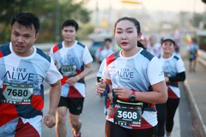 BIB: 7680, 3608, 128
                            <button type="button" onclick="openModal(6392062)" class="btn btn-primary btn-sm float-right btn-popup" data-toggle="modal" data-target=".modal-high-quality">
                        <i class="fas fa-shopping-cart"></i> Add to Cart
                    </button>
                                            <button type="button" onclick="isThisMe(6392062, true)" class="btn btn-success btn-sm float-right btn-popup btn-isme hidden" data-toggle="tooltip" data-placement="bottom" title="นี่คือรูปของคุณใช่ไหม คลิกที่นี่เพื่อเอาเข้าอัลบั้ม">
                        <i class="fas fa-plus"></i> Add to album
                    </button>
                    <button type="button" onclick="isThisMe(6392062, false)" class="btn btn-warning btn-sm float-right btn-popup btn-isnotme hidden">
                        <i class="fas fa-ban"></i> Remove from album
                    </button>