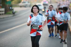 BIB: 6398
                            <button type="button" onclick="openModal(6394141)" class="btn btn-primary btn-sm float-right btn-popup" data-toggle="modal" data-target=".modal-high-quality">
                        <i class="fas fa-shopping-cart"></i> Add to Cart
                    </button>
                                            <button type="button" onclick="isThisMe(6394141, true)" class="btn btn-success btn-sm float-right btn-popup btn-isme hidden" data-toggle="tooltip" data-placement="bottom" title="นี่คือรูปของคุณใช่ไหม คลิกที่นี่เพื่อเอาเข้าอัลบั้ม">
                        <i class="fas fa-plus"></i> Add to album
                    </button>
                    <button type="button" onclick="isThisMe(6394141, false)" class="btn btn-warning btn-sm float-right btn-popup btn-isnotme hidden">
                        <i class="fas fa-ban"></i> Remove from album
                    </button>