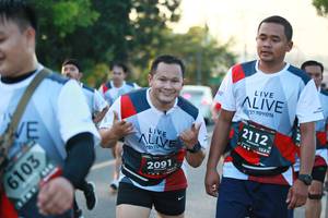 BIB: 2112, 128, 2091, 6103
                            <button type="button" onclick="openModal(6397582)" class="btn btn-primary btn-sm float-right btn-popup" data-toggle="modal" data-target=".modal-high-quality">
                        <i class="fas fa-shopping-cart"></i> Add to Cart
                    </button>
                                            <button type="button" onclick="isThisMe(6397582, true)" class="btn btn-success btn-sm float-right btn-popup btn-isme hidden" data-toggle="tooltip" data-placement="bottom" title="นี่คือรูปของคุณใช่ไหม คลิกที่นี่เพื่อเอาเข้าอัลบั้ม">
                        <i class="fas fa-plus"></i> Add to album
                    </button>
                    <button type="button" onclick="isThisMe(6397582, false)" class="btn btn-warning btn-sm float-right btn-popup btn-isnotme hidden">
                        <i class="fas fa-ban"></i> Remove from album
                    </button>