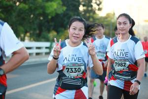 BIB: 7982, 7330
                            <button type="button" onclick="openModal(6397521)" class="btn btn-primary btn-sm float-right btn-popup" data-toggle="modal" data-target=".modal-high-quality">
                        <i class="fas fa-shopping-cart"></i> Add to Cart
                    </button>
                                            <button type="button" onclick="isThisMe(6397521, true)" class="btn btn-success btn-sm float-right btn-popup btn-isme hidden" data-toggle="tooltip" data-placement="bottom" title="นี่คือรูปของคุณใช่ไหม คลิกที่นี่เพื่อเอาเข้าอัลบั้ม">
                        <i class="fas fa-plus"></i> Add to album
                    </button>
                    <button type="button" onclick="isThisMe(6397521, false)" class="btn btn-warning btn-sm float-right btn-popup btn-isnotme hidden">
                        <i class="fas fa-ban"></i> Remove from album
                    </button>