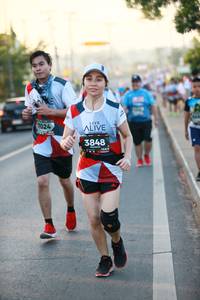 BIB: 7024, 3848
                            <button type="button" onclick="openModal(6395826)" class="btn btn-primary btn-sm float-right btn-popup" data-toggle="modal" data-target=".modal-high-quality">
                        <i class="fas fa-shopping-cart"></i> Add to Cart
                    </button>
                                            <button type="button" onclick="isThisMe(6395826, true)" class="btn btn-success btn-sm float-right btn-popup btn-isme hidden" data-toggle="tooltip" data-placement="bottom" title="นี่คือรูปของคุณใช่ไหม คลิกที่นี่เพื่อเอาเข้าอัลบั้ม">
                        <i class="fas fa-plus"></i> Add to album
                    </button>
                    <button type="button" onclick="isThisMe(6395826, false)" class="btn btn-warning btn-sm float-right btn-popup btn-isnotme hidden">
                        <i class="fas fa-ban"></i> Remove from album
                    </button>