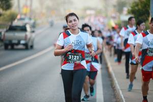 BIB: 3121, 124
                            <button type="button" onclick="openModal(6394558)" class="btn btn-primary btn-sm float-right btn-popup" data-toggle="modal" data-target=".modal-high-quality">
                        <i class="fas fa-shopping-cart"></i> Add to Cart
                    </button>
                                            <button type="button" onclick="isThisMe(6394558, true)" class="btn btn-success btn-sm float-right btn-popup btn-isme hidden" data-toggle="tooltip" data-placement="bottom" title="นี่คือรูปของคุณใช่ไหม คลิกที่นี่เพื่อเอาเข้าอัลบั้ม">
                        <i class="fas fa-plus"></i> Add to album
                    </button>
                    <button type="button" onclick="isThisMe(6394558, false)" class="btn btn-warning btn-sm float-right btn-popup btn-isnotme hidden">
                        <i class="fas fa-ban"></i> Remove from album
                    </button>