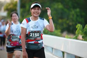 BIB: 2150, 128
                            <button type="button" onclick="openModal(6396494)" class="btn btn-primary btn-sm float-right btn-popup" data-toggle="modal" data-target=".modal-high-quality">
                        <i class="fas fa-shopping-cart"></i> Add to Cart
                    </button>
                                            <button type="button" onclick="isThisMe(6396494, true)" class="btn btn-success btn-sm float-right btn-popup btn-isme hidden" data-toggle="tooltip" data-placement="bottom" title="นี่คือรูปของคุณใช่ไหม คลิกที่นี่เพื่อเอาเข้าอัลบั้ม">
                        <i class="fas fa-plus"></i> Add to album
                    </button>
                    <button type="button" onclick="isThisMe(6396494, false)" class="btn btn-warning btn-sm float-right btn-popup btn-isnotme hidden">
                        <i class="fas fa-ban"></i> Remove from album
                    </button>