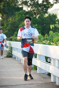 BIB: 2989
                            <button type="button" onclick="openModal(6401445)" class="btn btn-primary btn-sm float-right btn-popup" data-toggle="modal" data-target=".modal-high-quality">
                        <i class="fas fa-shopping-cart"></i> Add to Cart
                    </button>
                                            <button type="button" onclick="isThisMe(6401445, true)" class="btn btn-success btn-sm float-right btn-popup btn-isme hidden" data-toggle="tooltip" data-placement="bottom" title="นี่คือรูปของคุณใช่ไหม คลิกที่นี่เพื่อเอาเข้าอัลบั้ม">
                        <i class="fas fa-plus"></i> Add to album
                    </button>
                    <button type="button" onclick="isThisMe(6401445, false)" class="btn btn-warning btn-sm float-right btn-popup btn-isnotme hidden">
                        <i class="fas fa-ban"></i> Remove from album
                    </button>