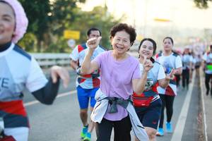 BIB: 
                            <button type="button" onclick="openModal(6400322)" class="btn btn-primary btn-sm float-right btn-popup" data-toggle="modal" data-target=".modal-high-quality">
                        <i class="fas fa-shopping-cart"></i> Add to Cart
                    </button>
                                            <button type="button" onclick="isThisMe(6400322, true)" class="btn btn-success btn-sm float-right btn-popup btn-isme hidden" data-toggle="tooltip" data-placement="bottom" title="นี่คือรูปของคุณใช่ไหม คลิกที่นี่เพื่อเอาเข้าอัลบั้ม">
                        <i class="fas fa-plus"></i> Add to album
                    </button>
                    <button type="button" onclick="isThisMe(6400322, false)" class="btn btn-warning btn-sm float-right btn-popup btn-isnotme hidden">
                        <i class="fas fa-ban"></i> Remove from album
                    </button>