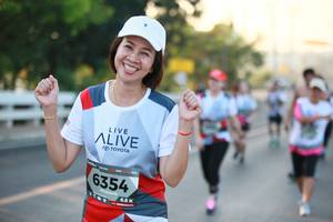 BIB: 6354
                            <button type="button" onclick="openModal(6399728)" class="btn btn-primary btn-sm float-right btn-popup" data-toggle="modal" data-target=".modal-high-quality">
                        <i class="fas fa-shopping-cart"></i> Add to Cart
                    </button>
                                            <button type="button" onclick="isThisMe(6399728, true)" class="btn btn-success btn-sm float-right btn-popup btn-isme hidden" data-toggle="tooltip" data-placement="bottom" title="นี่คือรูปของคุณใช่ไหม คลิกที่นี่เพื่อเอาเข้าอัลบั้ม">
                        <i class="fas fa-plus"></i> Add to album
                    </button>
                    <button type="button" onclick="isThisMe(6399728, false)" class="btn btn-warning btn-sm float-right btn-popup btn-isnotme hidden">
                        <i class="fas fa-ban"></i> Remove from album
                    </button>