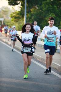 BIB: 6001, 7282
                            <button type="button" onclick="openModal(6402678)" class="btn btn-primary btn-sm float-right btn-popup" data-toggle="modal" data-target=".modal-high-quality">
                        <i class="fas fa-shopping-cart"></i> Add to Cart
                    </button>
                                            <button type="button" onclick="isThisMe(6402678, true)" class="btn btn-success btn-sm float-right btn-popup btn-isme hidden" data-toggle="tooltip" data-placement="bottom" title="นี่คือรูปของคุณใช่ไหม คลิกที่นี่เพื่อเอาเข้าอัลบั้ม">
                        <i class="fas fa-plus"></i> Add to album
                    </button>
                    <button type="button" onclick="isThisMe(6402678, false)" class="btn btn-warning btn-sm float-right btn-popup btn-isnotme hidden">
                        <i class="fas fa-ban"></i> Remove from album
                    </button>