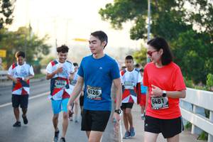 BIB: 4854, 6126, 6481
                            <button type="button" onclick="openModal(6400070)" class="btn btn-primary btn-sm float-right btn-popup" data-toggle="modal" data-target=".modal-high-quality">
                        <i class="fas fa-shopping-cart"></i> Add to Cart
                    </button>
                                            <button type="button" onclick="isThisMe(6400070, true)" class="btn btn-success btn-sm float-right btn-popup btn-isme hidden" data-toggle="tooltip" data-placement="bottom" title="นี่คือรูปของคุณใช่ไหม คลิกที่นี่เพื่อเอาเข้าอัลบั้ม">
                        <i class="fas fa-plus"></i> Add to album
                    </button>
                    <button type="button" onclick="isThisMe(6400070, false)" class="btn btn-warning btn-sm float-right btn-popup btn-isnotme hidden">
                        <i class="fas fa-ban"></i> Remove from album
                    </button>