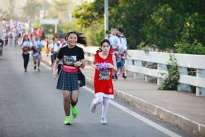 BIB: 7895, 7999
                            <button type="button" onclick="openModal(6402778)" class="btn btn-primary btn-sm float-right btn-popup" data-toggle="modal" data-target=".modal-high-quality">
                        <i class="fas fa-shopping-cart"></i> Add to Cart
                    </button>
                                            <button type="button" onclick="isThisMe(6402778, true)" class="btn btn-success btn-sm float-right btn-popup btn-isme hidden" data-toggle="tooltip" data-placement="bottom" title="นี่คือรูปของคุณใช่ไหม คลิกที่นี่เพื่อเอาเข้าอัลบั้ม">
                        <i class="fas fa-plus"></i> Add to album
                    </button>
                    <button type="button" onclick="isThisMe(6402778, false)" class="btn btn-warning btn-sm float-right btn-popup btn-isnotme hidden">
                        <i class="fas fa-ban"></i> Remove from album
                    </button>