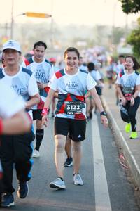 BIB: 3132
                            <button type="button" onclick="openModal(6395212)" class="btn btn-primary btn-sm float-right btn-popup" data-toggle="modal" data-target=".modal-high-quality">
                        <i class="fas fa-shopping-cart"></i> Add to Cart
                    </button>
                                            <button type="button" onclick="isThisMe(6395212, true)" class="btn btn-success btn-sm float-right btn-popup btn-isme hidden" data-toggle="tooltip" data-placement="bottom" title="นี่คือรูปของคุณใช่ไหม คลิกที่นี่เพื่อเอาเข้าอัลบั้ม">
                        <i class="fas fa-plus"></i> Add to album
                    </button>
                    <button type="button" onclick="isThisMe(6395212, false)" class="btn btn-warning btn-sm float-right btn-popup btn-isnotme hidden">
                        <i class="fas fa-ban"></i> Remove from album
                    </button>