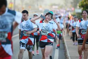 BIB: 6490, 7451
                            <button type="button" onclick="openModal(6396456)" class="btn btn-primary btn-sm float-right btn-popup" data-toggle="modal" data-target=".modal-high-quality">
                        <i class="fas fa-shopping-cart"></i> Add to Cart
                    </button>
                                            <button type="button" onclick="isThisMe(6396456, true)" class="btn btn-success btn-sm float-right btn-popup btn-isme hidden" data-toggle="tooltip" data-placement="bottom" title="นี่คือรูปของคุณใช่ไหม คลิกที่นี่เพื่อเอาเข้าอัลบั้ม">
                        <i class="fas fa-plus"></i> Add to album
                    </button>
                    <button type="button" onclick="isThisMe(6396456, false)" class="btn btn-warning btn-sm float-right btn-popup btn-isnotme hidden">
                        <i class="fas fa-ban"></i> Remove from album
                    </button>