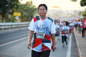 BIB: 7105
                            <button type="button" onclick="openModal(6398796)" class="btn btn-primary btn-sm float-right btn-popup" data-toggle="modal" data-target=".modal-high-quality">
                        <i class="fas fa-shopping-cart"></i> Add to Cart
                    </button>
                                            <button type="button" onclick="isThisMe(6398796, true)" class="btn btn-success btn-sm float-right btn-popup btn-isme hidden" data-toggle="tooltip" data-placement="bottom" title="นี่คือรูปของคุณใช่ไหม คลิกที่นี่เพื่อเอาเข้าอัลบั้ม">
                        <i class="fas fa-plus"></i> Add to album
                    </button>
                    <button type="button" onclick="isThisMe(6398796, false)" class="btn btn-warning btn-sm float-right btn-popup btn-isnotme hidden">
                        <i class="fas fa-ban"></i> Remove from album
                    </button>