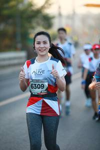 BIB: 6309
                            <button type="button" onclick="openModal(6395167)" class="btn btn-primary btn-sm float-right btn-popup" data-toggle="modal" data-target=".modal-high-quality">
                        <i class="fas fa-shopping-cart"></i> Add to Cart
                    </button>
                                            <button type="button" onclick="isThisMe(6395167, true)" class="btn btn-success btn-sm float-right btn-popup btn-isme hidden" data-toggle="tooltip" data-placement="bottom" title="นี่คือรูปของคุณใช่ไหม คลิกที่นี่เพื่อเอาเข้าอัลบั้ม">
                        <i class="fas fa-plus"></i> Add to album
                    </button>
                    <button type="button" onclick="isThisMe(6395167, false)" class="btn btn-warning btn-sm float-right btn-popup btn-isnotme hidden">
                        <i class="fas fa-ban"></i> Remove from album
                    </button>