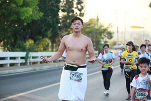 BIB: 6618, 7130, 6554
                            <button type="button" onclick="openModal(6399773)" class="btn btn-primary btn-sm float-right btn-popup" data-toggle="modal" data-target=".modal-high-quality">
                        <i class="fas fa-shopping-cart"></i> Add to Cart
                    </button>
                                            <button type="button" onclick="isThisMe(6399773, true)" class="btn btn-success btn-sm float-right btn-popup btn-isme hidden" data-toggle="tooltip" data-placement="bottom" title="นี่คือรูปของคุณใช่ไหม คลิกที่นี่เพื่อเอาเข้าอัลบั้ม">
                        <i class="fas fa-plus"></i> Add to album
                    </button>
                    <button type="button" onclick="isThisMe(6399773, false)" class="btn btn-warning btn-sm float-right btn-popup btn-isnotme hidden">
                        <i class="fas fa-ban"></i> Remove from album
                    </button>