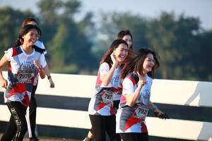 BIB: 7970, 787
                            <button type="button" onclick="openModal(6403480)" class="btn btn-primary btn-sm float-right btn-popup" data-toggle="modal" data-target=".modal-high-quality">
                        <i class="fas fa-shopping-cart"></i> Add to Cart
                    </button>
                                            <button type="button" onclick="isThisMe(6403480, true)" class="btn btn-success btn-sm float-right btn-popup btn-isme hidden" data-toggle="tooltip" data-placement="bottom" title="นี่คือรูปของคุณใช่ไหม คลิกที่นี่เพื่อเอาเข้าอัลบั้ม">
                        <i class="fas fa-plus"></i> Add to album
                    </button>
                    <button type="button" onclick="isThisMe(6403480, false)" class="btn btn-warning btn-sm float-right btn-popup btn-isnotme hidden">
                        <i class="fas fa-ban"></i> Remove from album
                    </button>