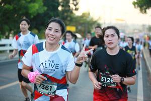 BIB: 3126, 128, 1361
                            <button type="button" onclick="openModal(6393059)" class="btn btn-primary btn-sm float-right btn-popup" data-toggle="modal" data-target=".modal-high-quality">
                        <i class="fas fa-shopping-cart"></i> Add to Cart
                    </button>
                                            <button type="button" onclick="isThisMe(6393059, true)" class="btn btn-success btn-sm float-right btn-popup btn-isme hidden" data-toggle="tooltip" data-placement="bottom" title="นี่คือรูปของคุณใช่ไหม คลิกที่นี่เพื่อเอาเข้าอัลบั้ม">
                        <i class="fas fa-plus"></i> Add to album
                    </button>
                    <button type="button" onclick="isThisMe(6393059, false)" class="btn btn-warning btn-sm float-right btn-popup btn-isnotme hidden">
                        <i class="fas fa-ban"></i> Remove from album
                    </button>