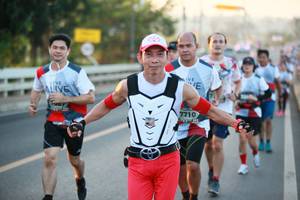 BIB: 7710
                            <button type="button" onclick="openModal(6392086)" class="btn btn-primary btn-sm float-right btn-popup" data-toggle="modal" data-target=".modal-high-quality">
                        <i class="fas fa-shopping-cart"></i> Add to Cart
                    </button>
                                            <button type="button" onclick="isThisMe(6392086, true)" class="btn btn-success btn-sm float-right btn-popup btn-isme hidden" data-toggle="tooltip" data-placement="bottom" title="นี่คือรูปของคุณใช่ไหม คลิกที่นี่เพื่อเอาเข้าอัลบั้ม">
                        <i class="fas fa-plus"></i> Add to album
                    </button>
                    <button type="button" onclick="isThisMe(6392086, false)" class="btn btn-warning btn-sm float-right btn-popup btn-isnotme hidden">
                        <i class="fas fa-ban"></i> Remove from album
                    </button>