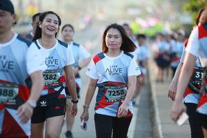 BIB: 382, 888, 7258
                            <button type="button" onclick="openModal(6402258)" class="btn btn-primary btn-sm float-right btn-popup" data-toggle="modal" data-target=".modal-high-quality">
                        <i class="fas fa-shopping-cart"></i> Add to Cart
                    </button>
                                            <button type="button" onclick="isThisMe(6402258, true)" class="btn btn-success btn-sm float-right btn-popup btn-isme hidden" data-toggle="tooltip" data-placement="bottom" title="นี่คือรูปของคุณใช่ไหม คลิกที่นี่เพื่อเอาเข้าอัลบั้ม">
                        <i class="fas fa-plus"></i> Add to album
                    </button>
                    <button type="button" onclick="isThisMe(6402258, false)" class="btn btn-warning btn-sm float-right btn-popup btn-isnotme hidden">
                        <i class="fas fa-ban"></i> Remove from album
                    </button>