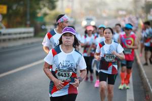 BIB: 7177, 6433
                            <button type="button" onclick="openModal(6394401)" class="btn btn-primary btn-sm float-right btn-popup" data-toggle="modal" data-target=".modal-high-quality">
                        <i class="fas fa-shopping-cart"></i> Add to Cart
                    </button>
                                            <button type="button" onclick="isThisMe(6394401, true)" class="btn btn-success btn-sm float-right btn-popup btn-isme hidden" data-toggle="tooltip" data-placement="bottom" title="นี่คือรูปของคุณใช่ไหม คลิกที่นี่เพื่อเอาเข้าอัลบั้ม">
                        <i class="fas fa-plus"></i> Add to album
                    </button>
                    <button type="button" onclick="isThisMe(6394401, false)" class="btn btn-warning btn-sm float-right btn-popup btn-isnotme hidden">
                        <i class="fas fa-ban"></i> Remove from album
                    </button>