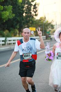 BIB: 6991
                            <button type="button" onclick="openModal(6390233)" class="btn btn-primary btn-sm float-right btn-popup" data-toggle="modal" data-target=".modal-high-quality">
                        <i class="fas fa-shopping-cart"></i> Add to Cart
                    </button>
                                            <button type="button" onclick="isThisMe(6390233, true)" class="btn btn-success btn-sm float-right btn-popup btn-isme hidden" data-toggle="tooltip" data-placement="bottom" title="นี่คือรูปของคุณใช่ไหม คลิกที่นี่เพื่อเอาเข้าอัลบั้ม">
                        <i class="fas fa-plus"></i> Add to album
                    </button>
                    <button type="button" onclick="isThisMe(6390233, false)" class="btn btn-warning btn-sm float-right btn-popup btn-isnotme hidden">
                        <i class="fas fa-ban"></i> Remove from album
                    </button>