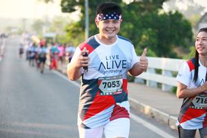 BIB: 7053, 718
                            <button type="button" onclick="openModal(6402971)" class="btn btn-primary btn-sm float-right btn-popup" data-toggle="modal" data-target=".modal-high-quality">
                        <i class="fas fa-shopping-cart"></i> Add to Cart
                    </button>
                                            <button type="button" onclick="isThisMe(6402971, true)" class="btn btn-success btn-sm float-right btn-popup btn-isme hidden" data-toggle="tooltip" data-placement="bottom" title="นี่คือรูปของคุณใช่ไหม คลิกที่นี่เพื่อเอาเข้าอัลบั้ม">
                        <i class="fas fa-plus"></i> Add to album
                    </button>
                    <button type="button" onclick="isThisMe(6402971, false)" class="btn btn-warning btn-sm float-right btn-popup btn-isnotme hidden">
                        <i class="fas fa-ban"></i> Remove from album
                    </button>